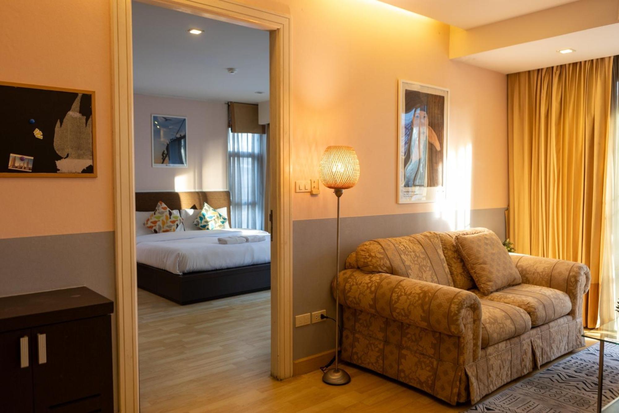 Go Inn Thonglor 23 โกอินน์ ทองหล่อ 23 X Bangkok Ngoại thất bức ảnh