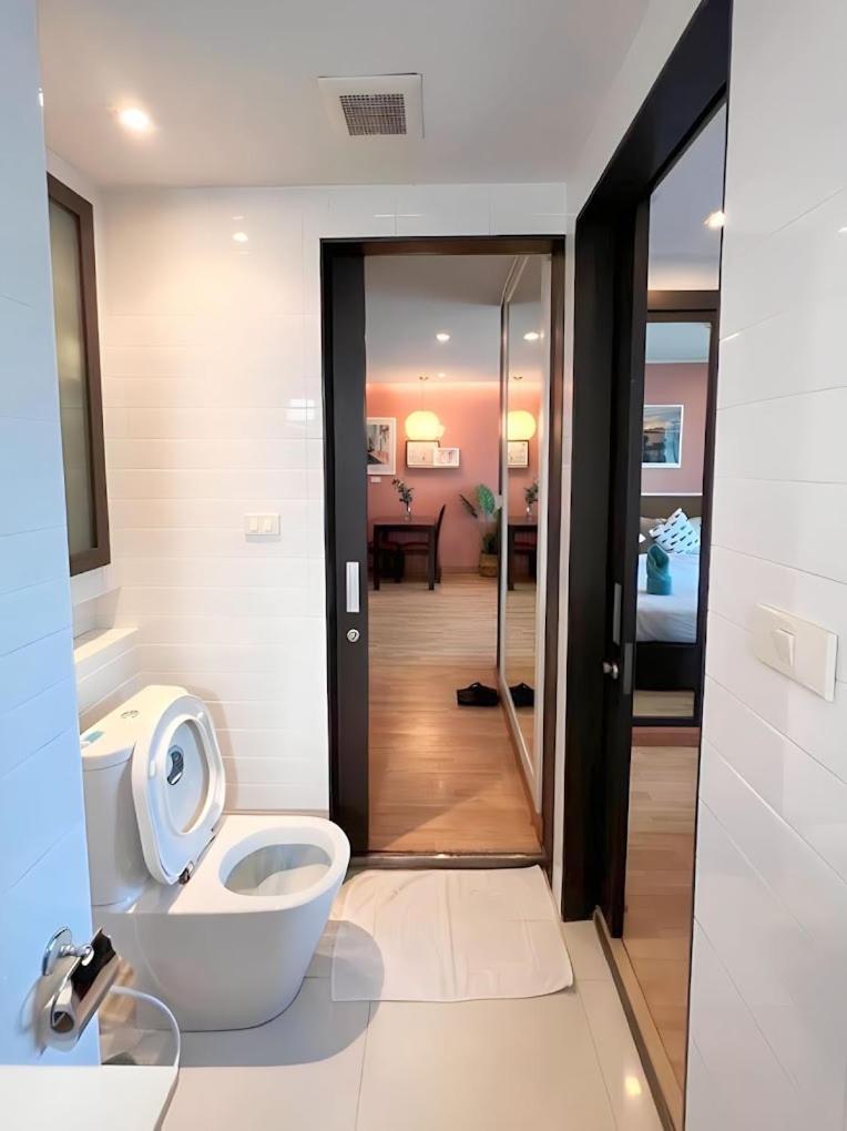 Go Inn Thonglor 23 โกอินน์ ทองหล่อ 23 X Bangkok Ngoại thất bức ảnh