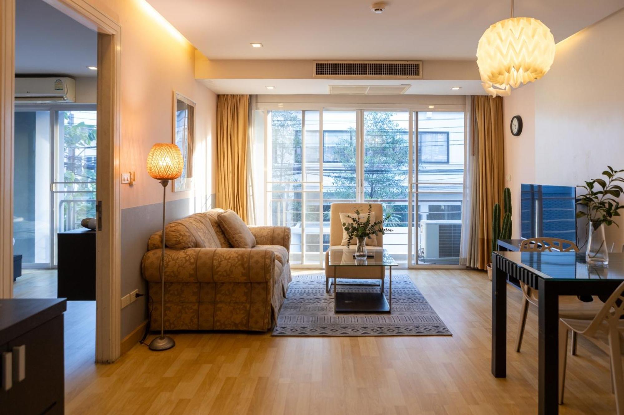Go Inn Thonglor 23 โกอินน์ ทองหล่อ 23 X Bangkok Ngoại thất bức ảnh