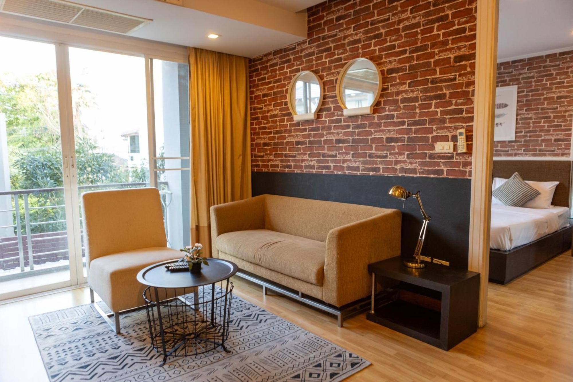 Go Inn Thonglor 23 โกอินน์ ทองหล่อ 23 X Bangkok Ngoại thất bức ảnh